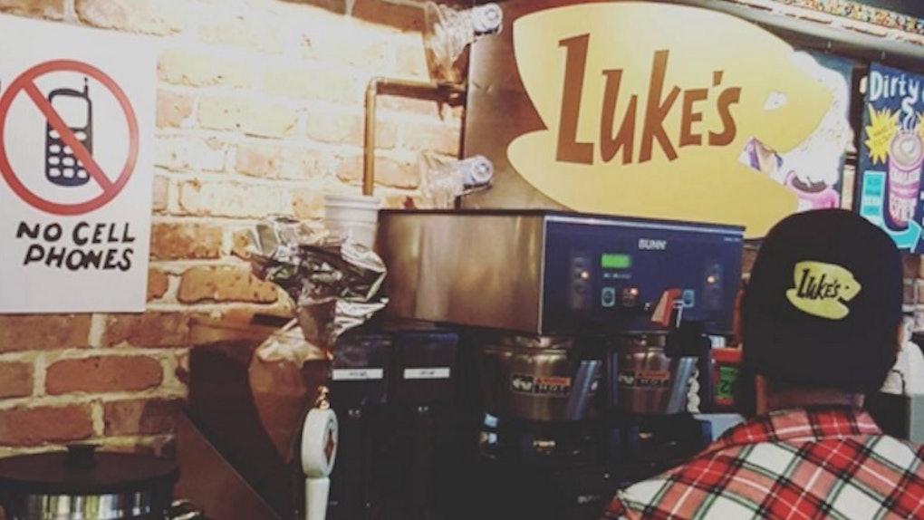 Luke's Diner From 'Gilmore Girls' Exists And The Photos Will Give You Life