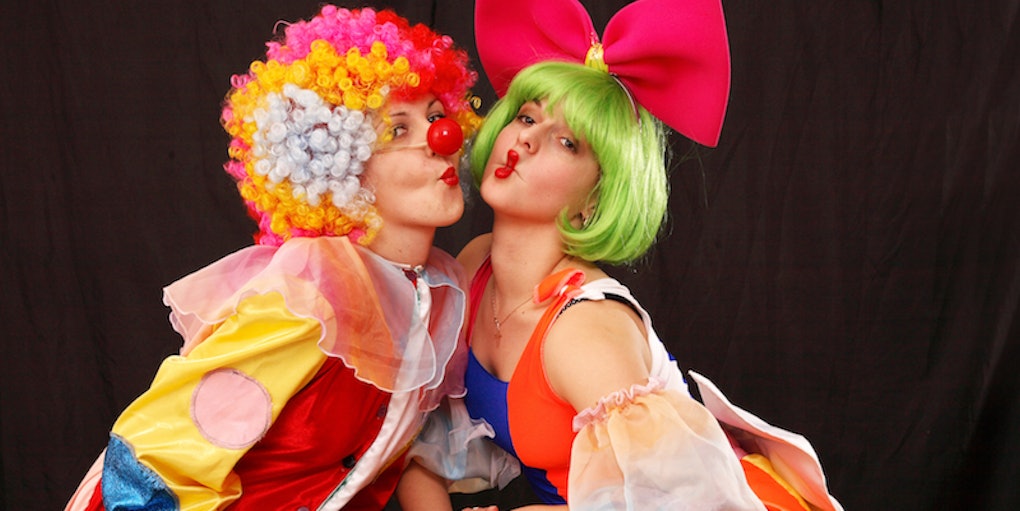 Clown Sex Fetish - The Terrifying Clown Craze Is Actually Turning People On ...