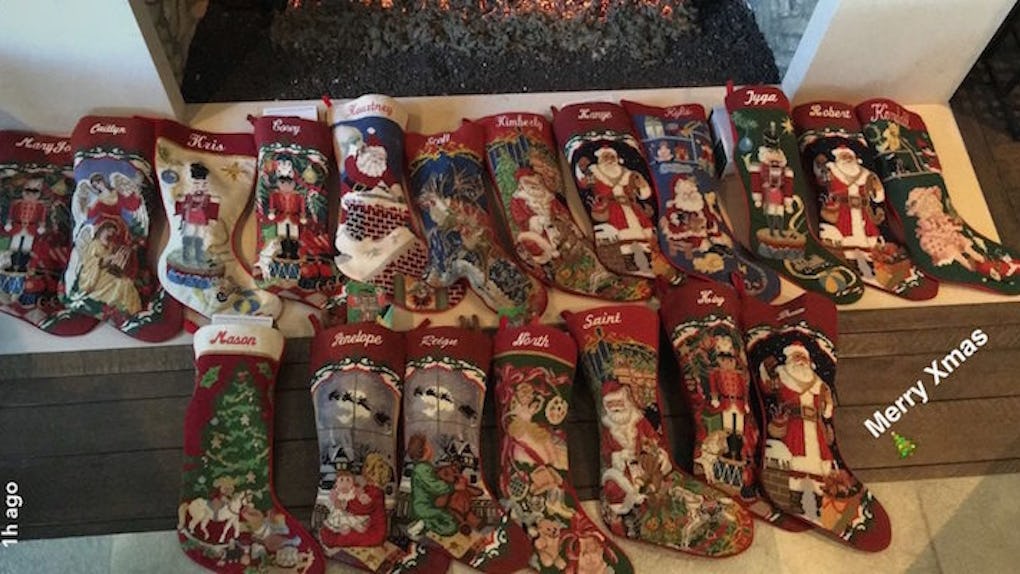 The Kardashians Didn T Give Blac Chyna A Christmas Stocking Kylie Jenner Christmas Stocking