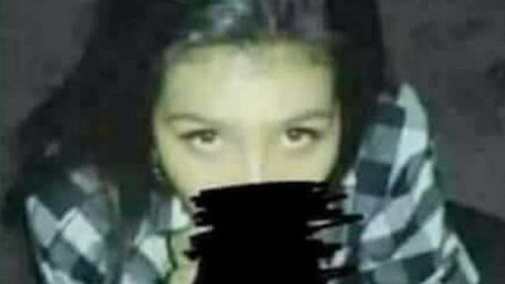 Guy Posts Fb Pic Of Cheating Gf But Leaves Out One Detail