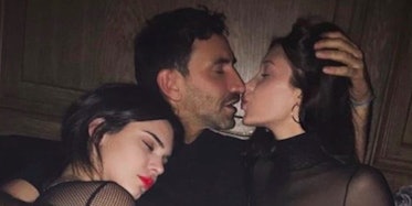 374px x 187px - Bella Hadid Kisses Another Guy To Get Back At The Weeknd