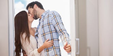 Why You Should Date A Guy Who Opens Doors For You Why You Should Date A Guy Who Opens Doors For You