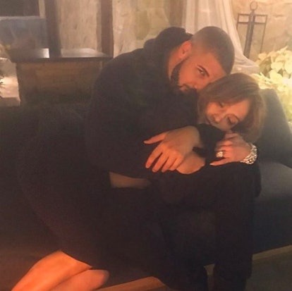 414px x 413px - JLo Shows Drake What He's Missing With Sexy Underboob Pic