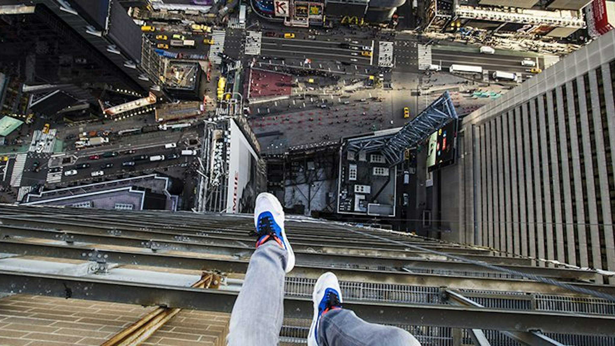 Illegally Climbing Skyscrapers Around the World (Video)