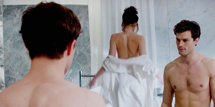 50 shades of grey bathtub scene