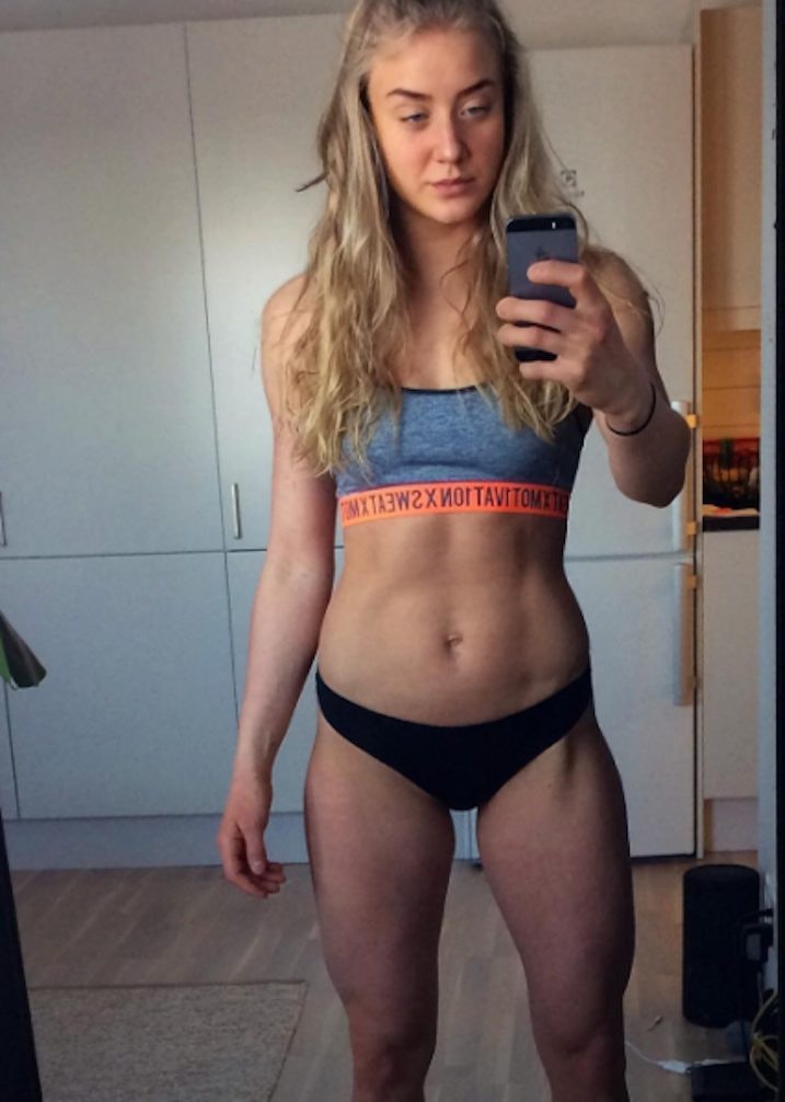Fitness Blogger Malin Olofsson Bravely Showed Off Her PMS Belly Bloat on  Instagram