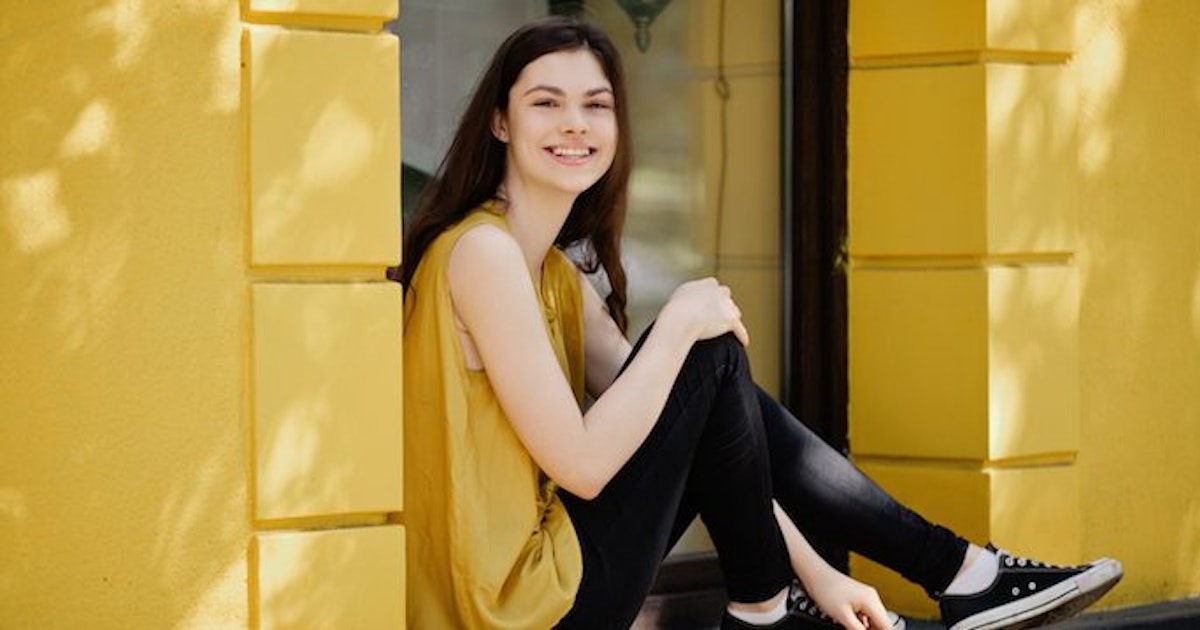 Men Reveal How They Define A Girl Next Door