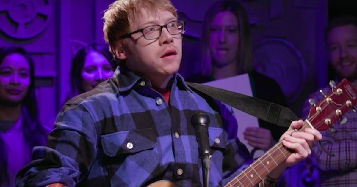 Rupert Grint Pretends To Be Ed Sheeran In Mtv Video