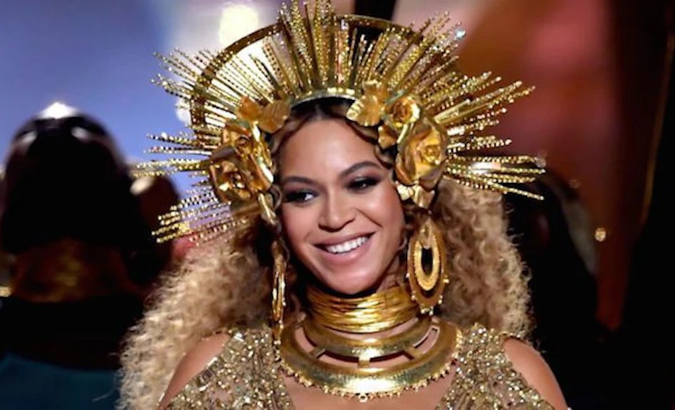 What Do Rumi And Sir Carter Look Like? Beyonce Shares First Pic OF Twins