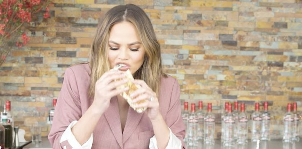 Chrissy Teigen Plays Taco Bell Guessing Game 