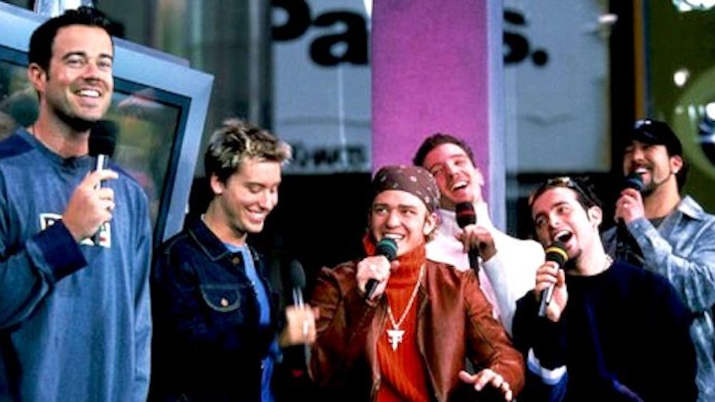 10 Mistaken 00s Song Lyrics You Never Realized You Were Singing Wrong