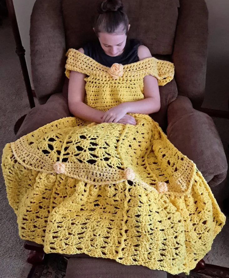 Princess Dress Blankets Are Magical But You Need To Crochet Them Yourself
