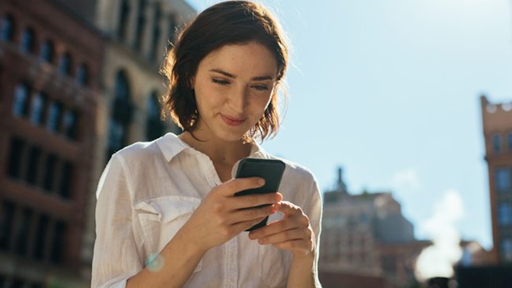 How To See Who Super Liked You On Tinder So You Feel Extra Flattered