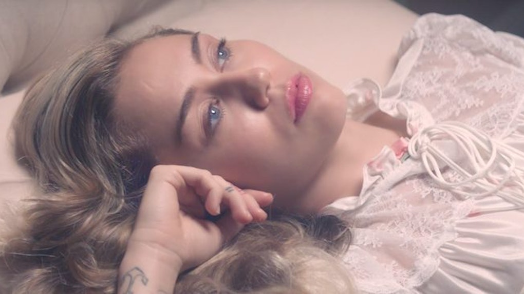 Miley Cyrus Younger Now Lyrics Are So So Emotional
