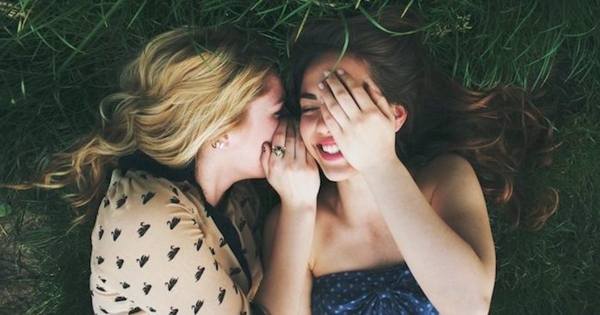 7 Signs Your Crush Likes You So Ask Them Out Already