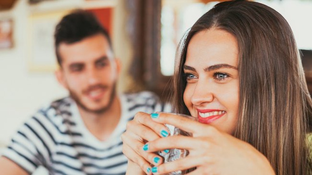 λάθη όταν προσεγγίζεις μια γυναίκα