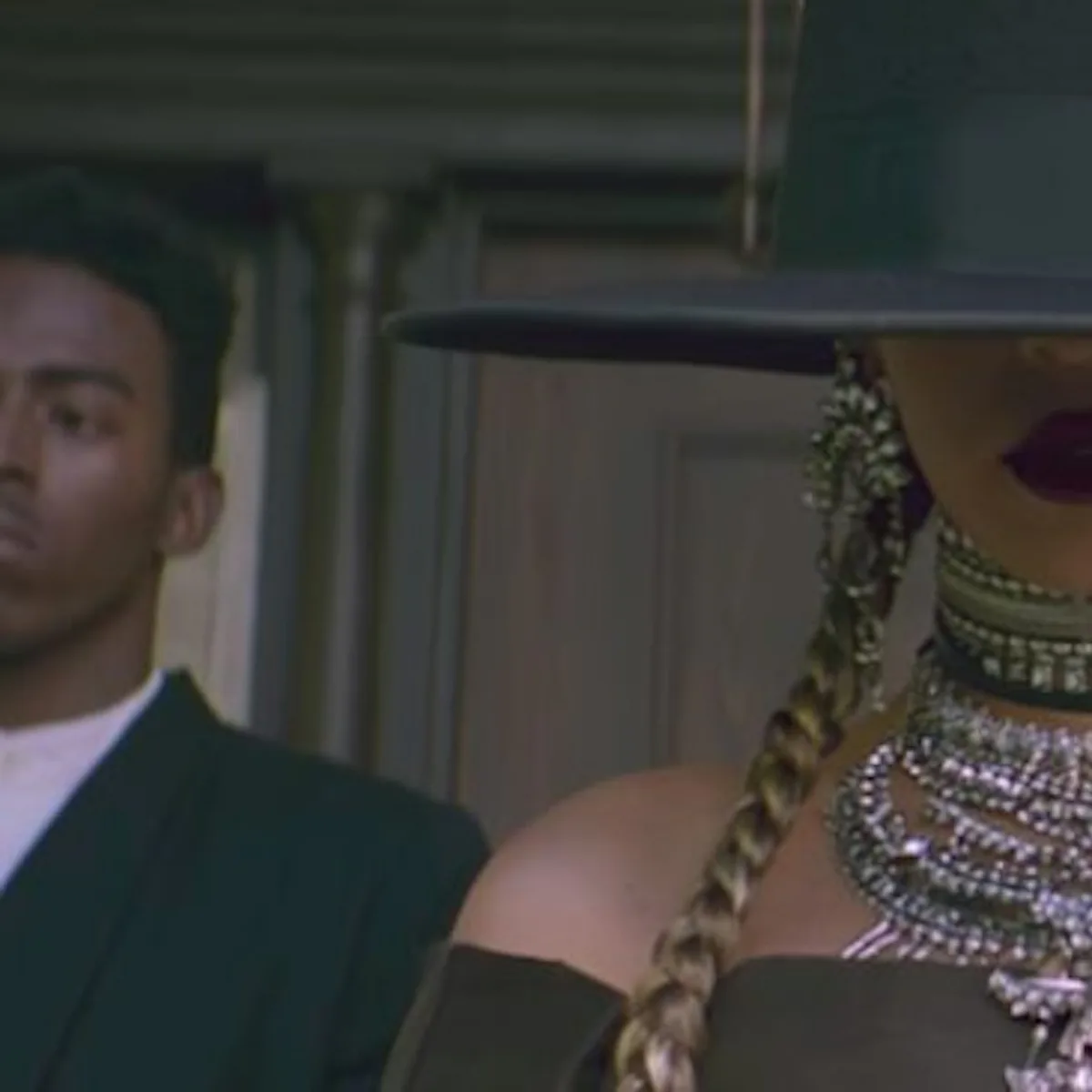 beyonce formation black dress The way #Beyonce's Formation hat had a hold on my life for all of 2016. Happy 5 YEAR ANNIVERSARY TO #LEMONADE