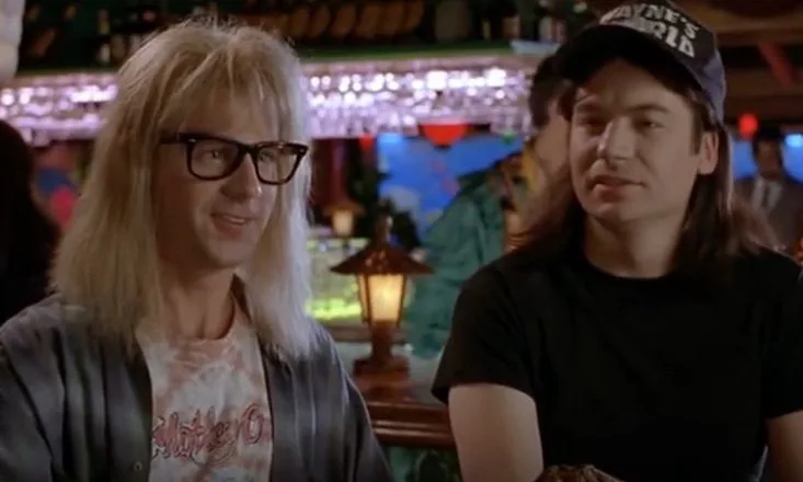 8 '90s Couples Costumes For Halloween That'll Give You All The Nostalgia