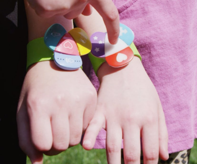Linkitz -- wearable tech for kids