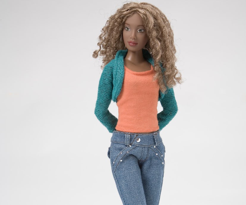 Mixis -- positive body image dolls