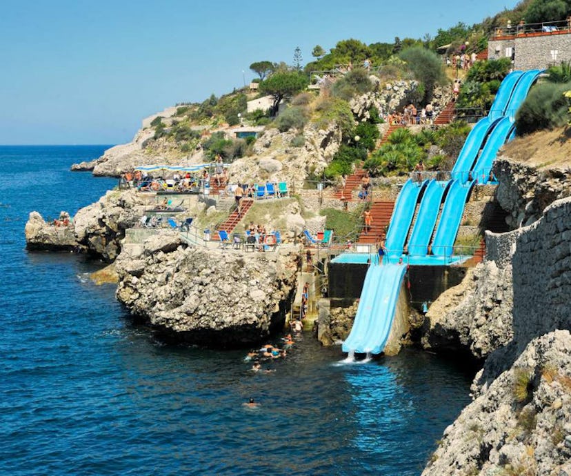 fatherly_citta_del_mare_holiday_village_waterslide