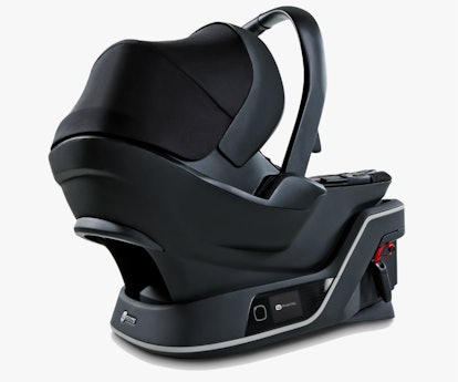 fatherly_abc_kids_expo_4moms_infant_car_seat