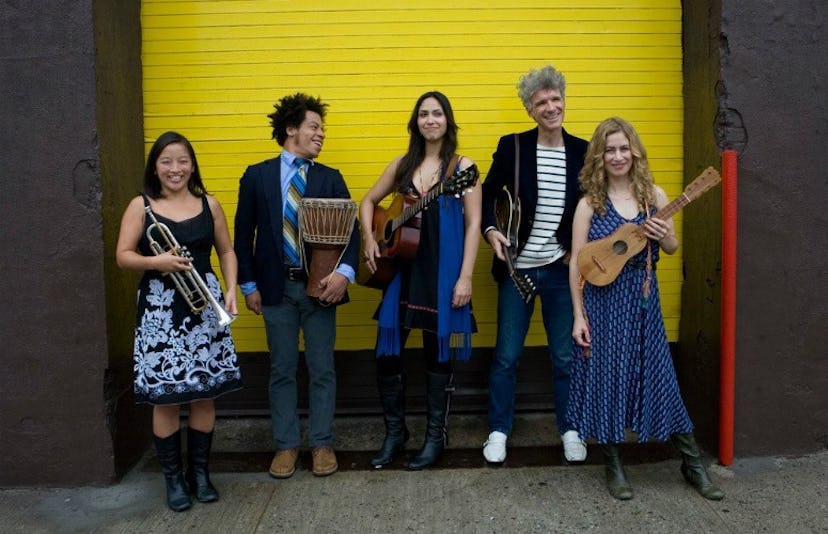 Spanish Kids And Family Music On Spotify By Lucky Diaz — Dan Zanes & Friends
