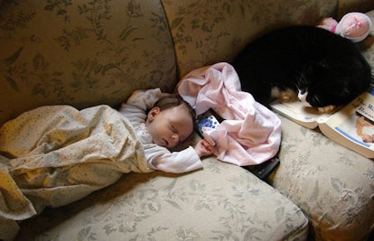 baby-knocked-out-on-couch