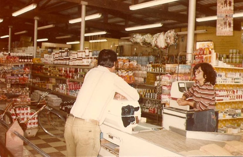 msn in grocery store vintage