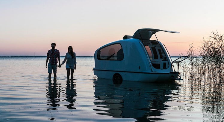 Best Campers, Trailers, RVs & Rooftop Tents