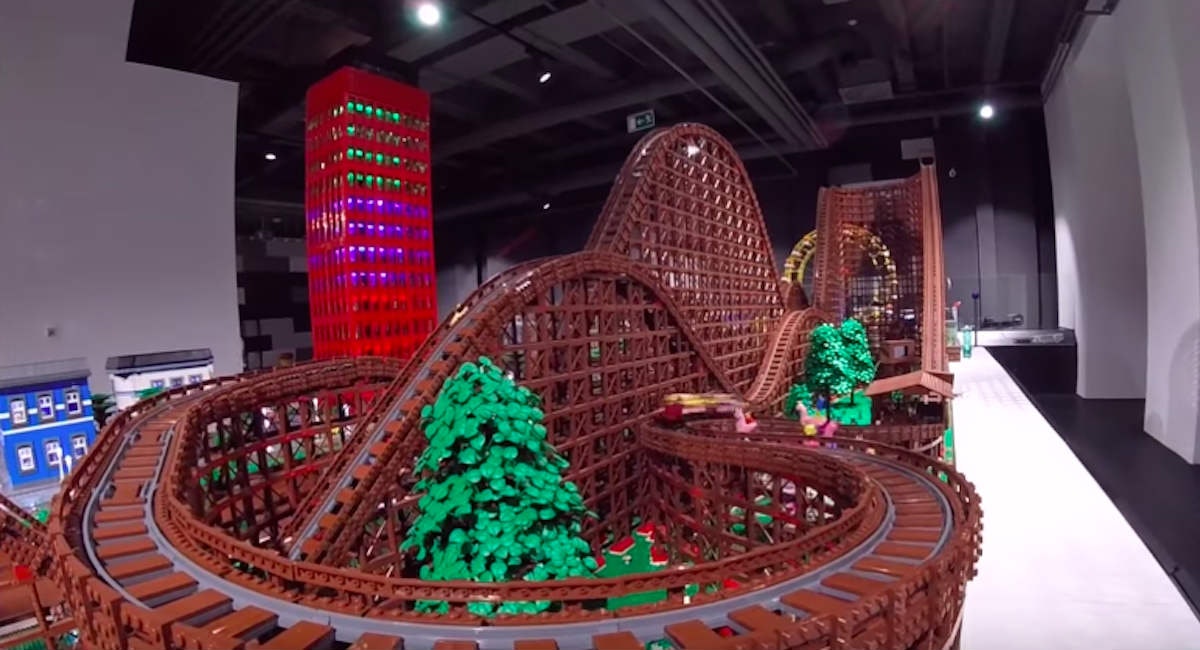 Biggest lego roller outlet coaster