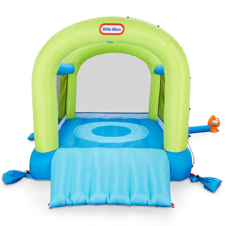 Splash n' Spray Indoor Outdoor 2-in-1 Inflatable Bouncer by Little Tikes