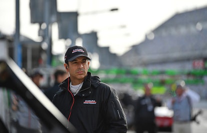 Hélio Castroneves，赛车手，42岁，男孩