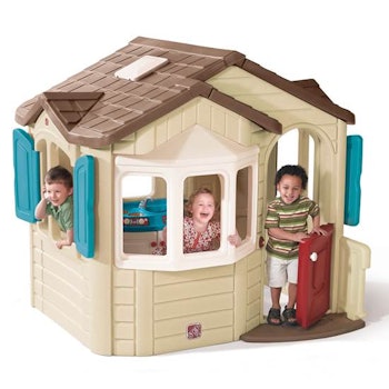 Welcome Home Playhouse by Step 2