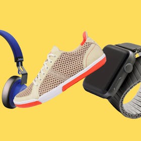 PLAE Prospect Shoes, Speidel Twist-O-Flex for the Apple Watch and Jabra Move Wireless Headphones