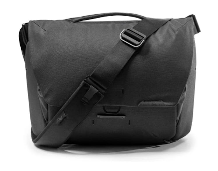 Peak Design Everyday Messenger Bag