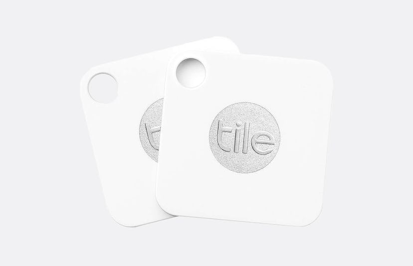 New Tile Mate Tracker with Personalized Skin 