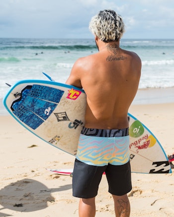 Billabong的Fifty50 Airlite Plus Boardshorts