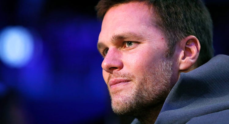 Full-profiled Tom Brady