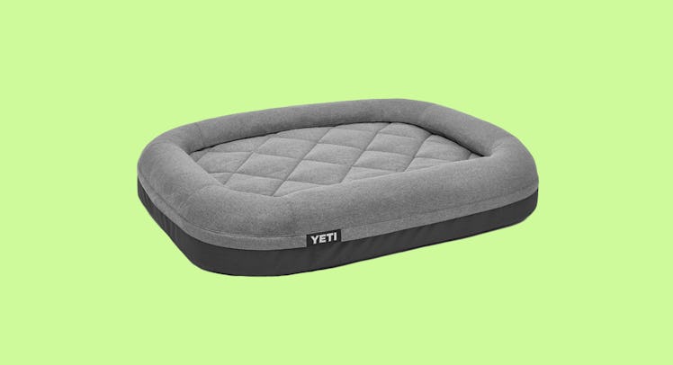 A grey Yeti Trailhead dog bed