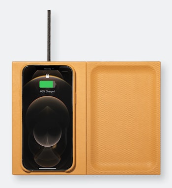 Heritage Valet Wireless Charger by Native Union