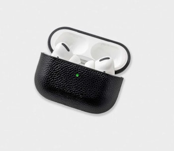 AirPods Pro皮革外壳由Courant