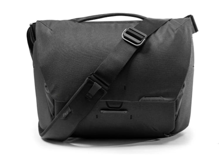 Peak Design Everyday Messenger Bag