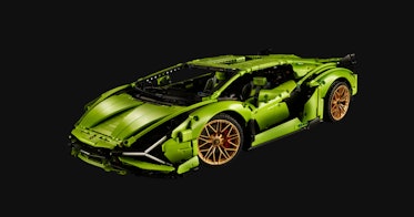 Closer than ever to the real Lamborghini Sián FKP 37!