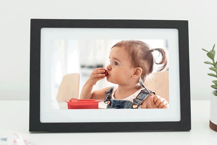 The Skylight Digital Photo Frame 10-inch by Skylight