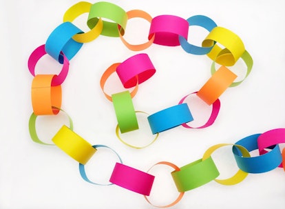 paper chain rainbow