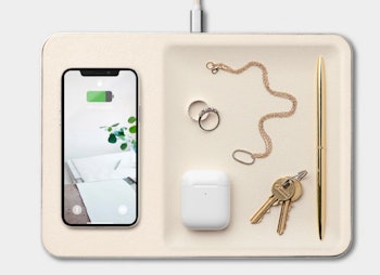 CATCH:3 Organizer and Charger by Courant