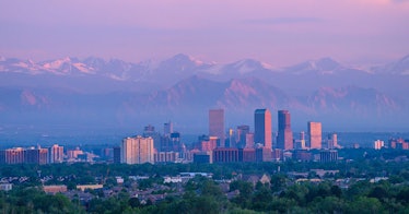 A panorama shot of the scenery in Denver