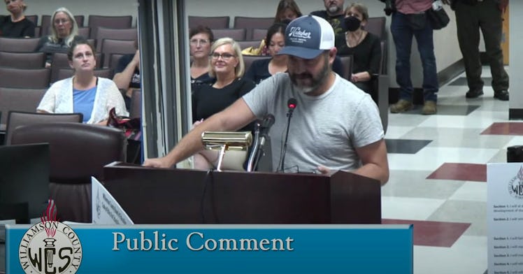 A dad testifies at a Tennessee board meeting