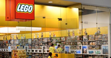 Lego store hotsell employee discount